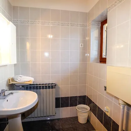 Kamen Apartment